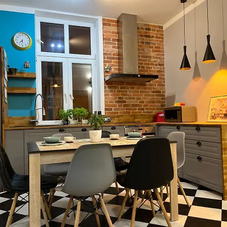 Апартаменты Apartament Przy Ratuszu